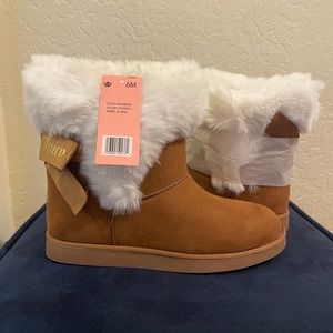Juicy Couture Boots